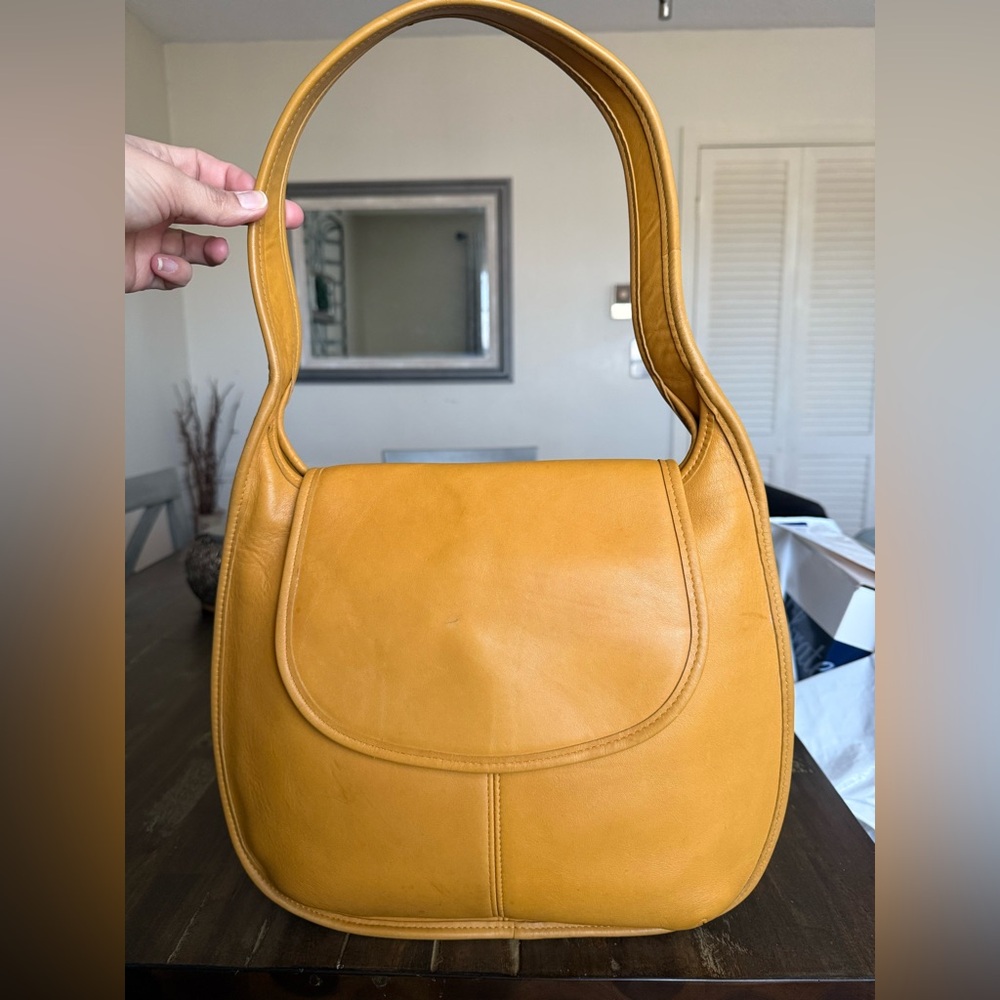Vintage Coach Ergo Flap Bag 9029 in Yellow